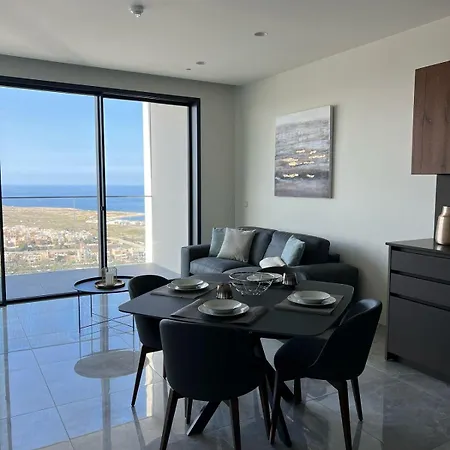 Five Stars Mercurytower 25th Spa&pool * San Ġiljan