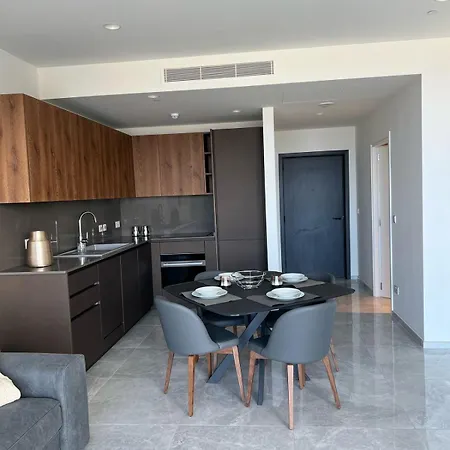 Apartment Five Stars Mercurytower 25th Spa&pool